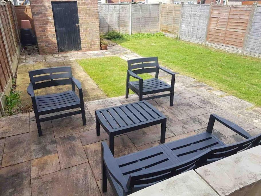 Coniston House Lancaster 3 Bedrooms Parking And Garden Bagian luar foto